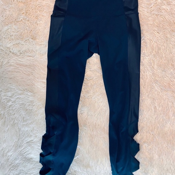 ATHLETA Leggings - Picture 2 of 4